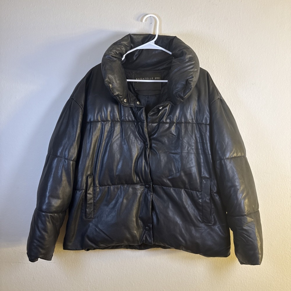 BAGATELLE NYC Oversized Black Puffer Jacket Thermal Insulation Size Small